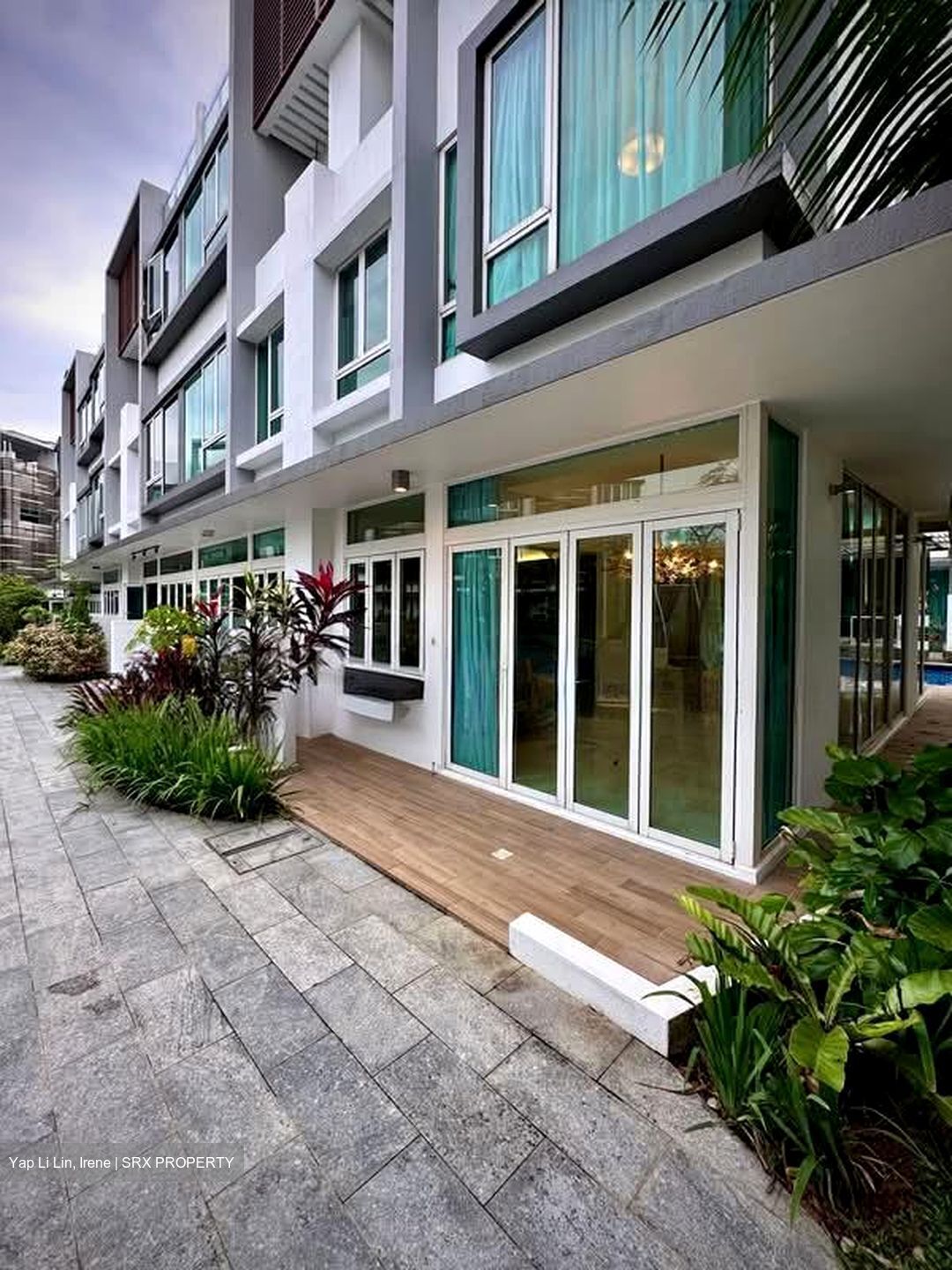 Cabana (D28), Terrace #585009851